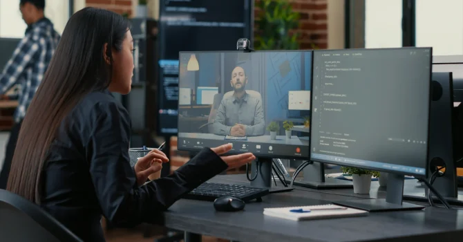 freelancer-software-programer-video-call-conference-with-project-owner-discussing-coding-deadline-office-with-team-working-programer-having-online-chat-with-supervisor-about-source-code